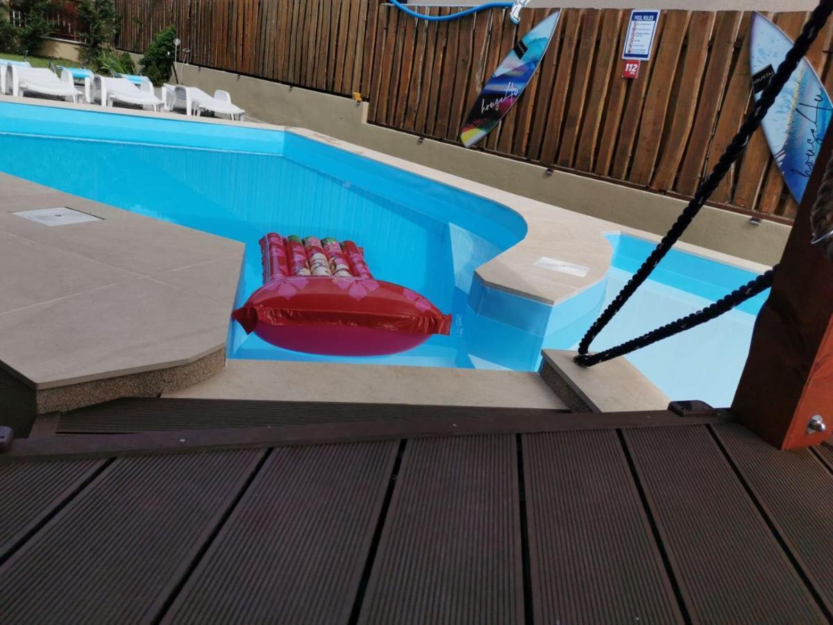 Villa House4U à Balatonszárszó Extérieur photo
