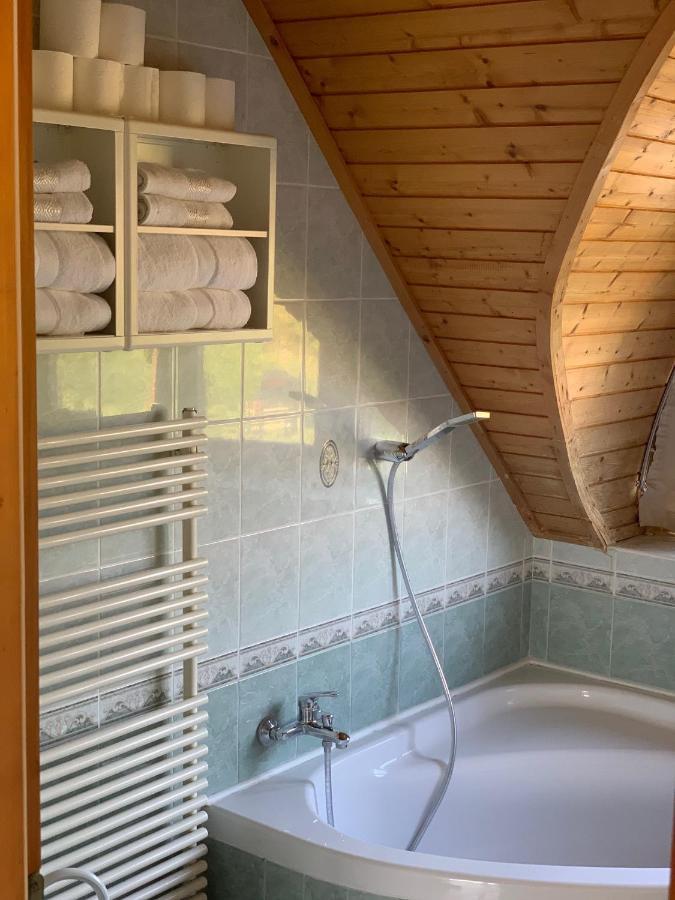Villa House4U à Balatonszárszó Extérieur photo