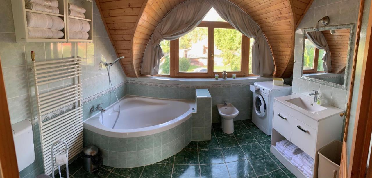 Villa House4U à Balatonszárszó Extérieur photo