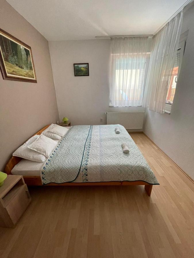 Villa House4U à Balatonszárszó Extérieur photo